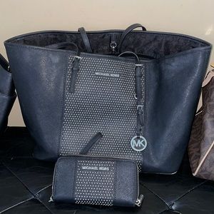 Michael Kors Bag / wallet set